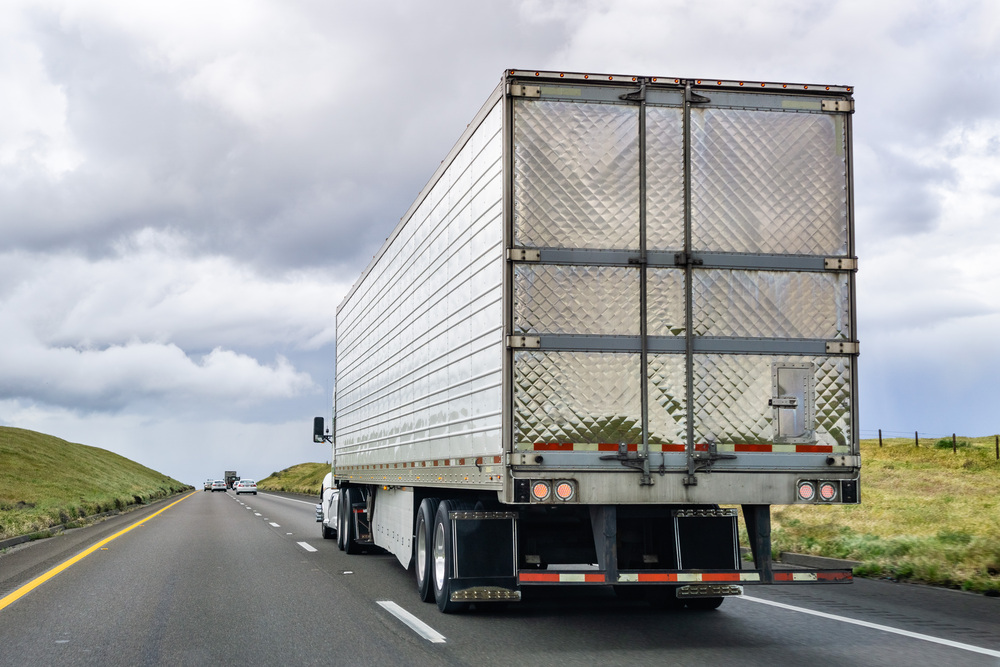 Freight Factoring Explained: Make More Money Driving With DSSL